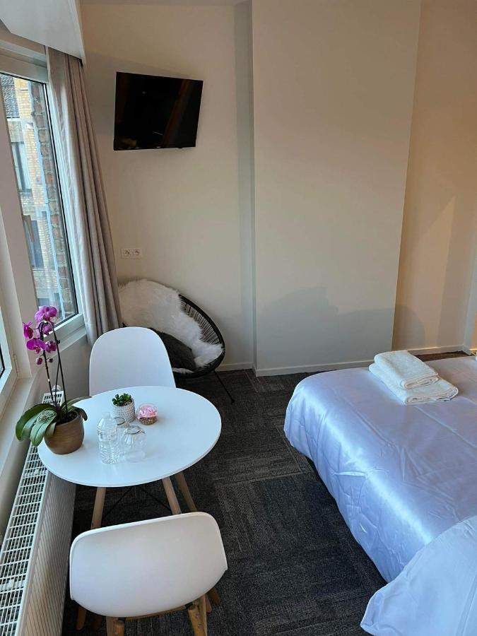 Prachtige Kamer In Centrum Brugge Met Badkamer ! Dış mekan fotoğraf